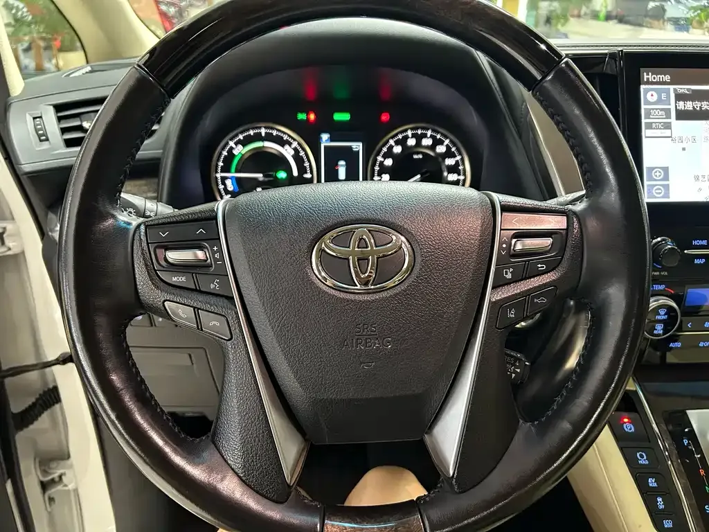 Toyota Vellfire 2022 из CN, фото 10