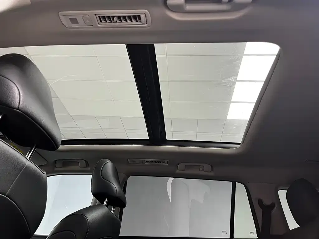 Toyota Highlander 2022 из CN, фото 9