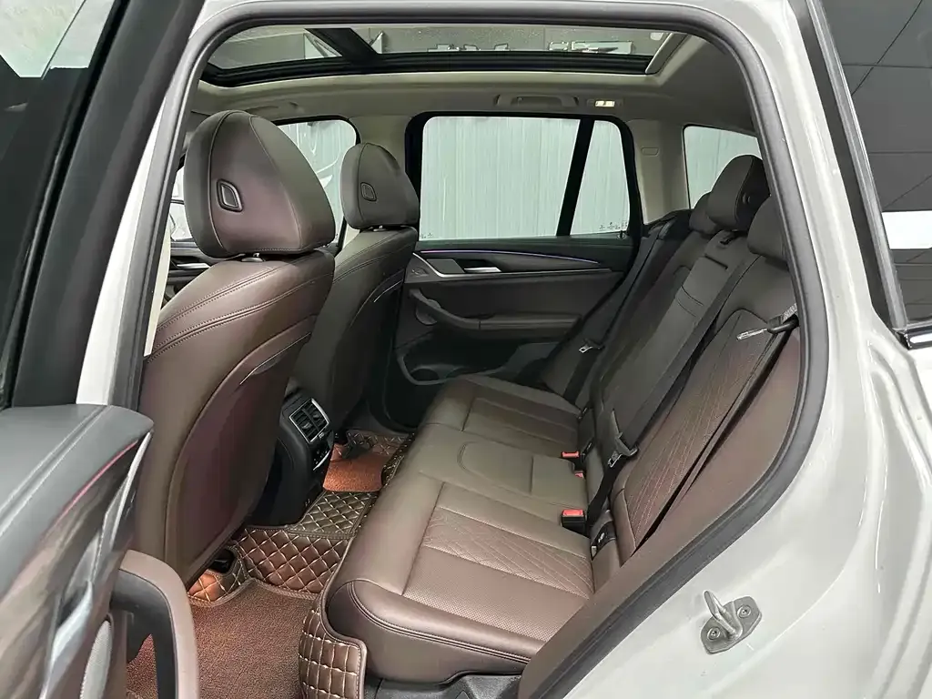 BMW X3 2021 из CN, фото 6