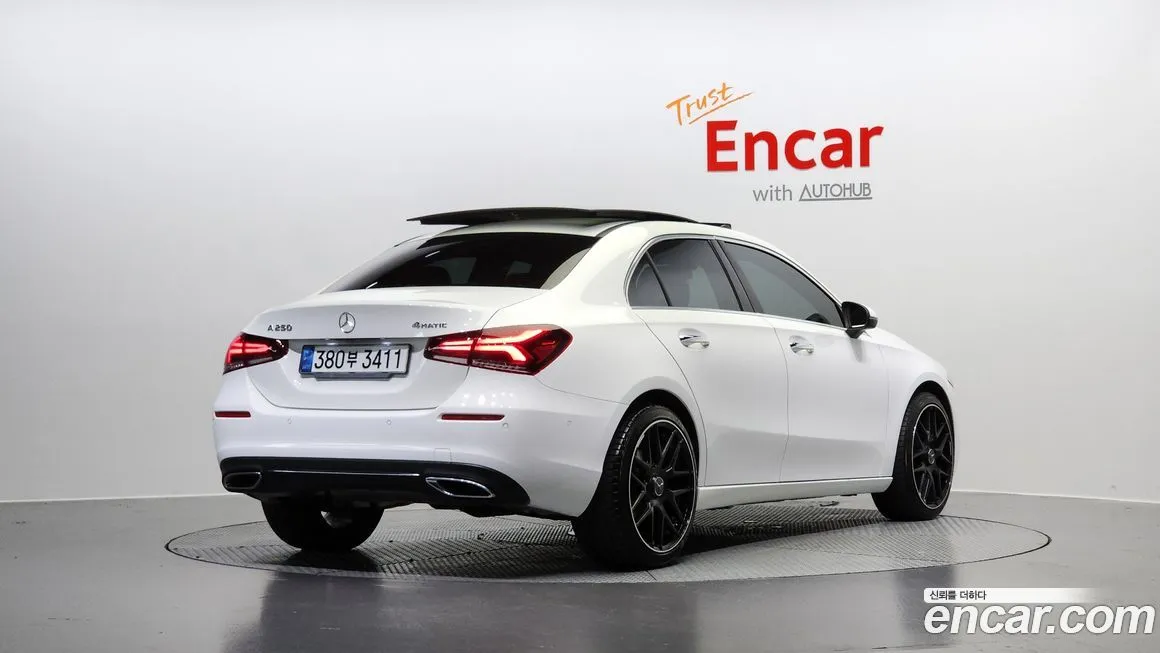 Mercedes-Benz A-Class — фото 2