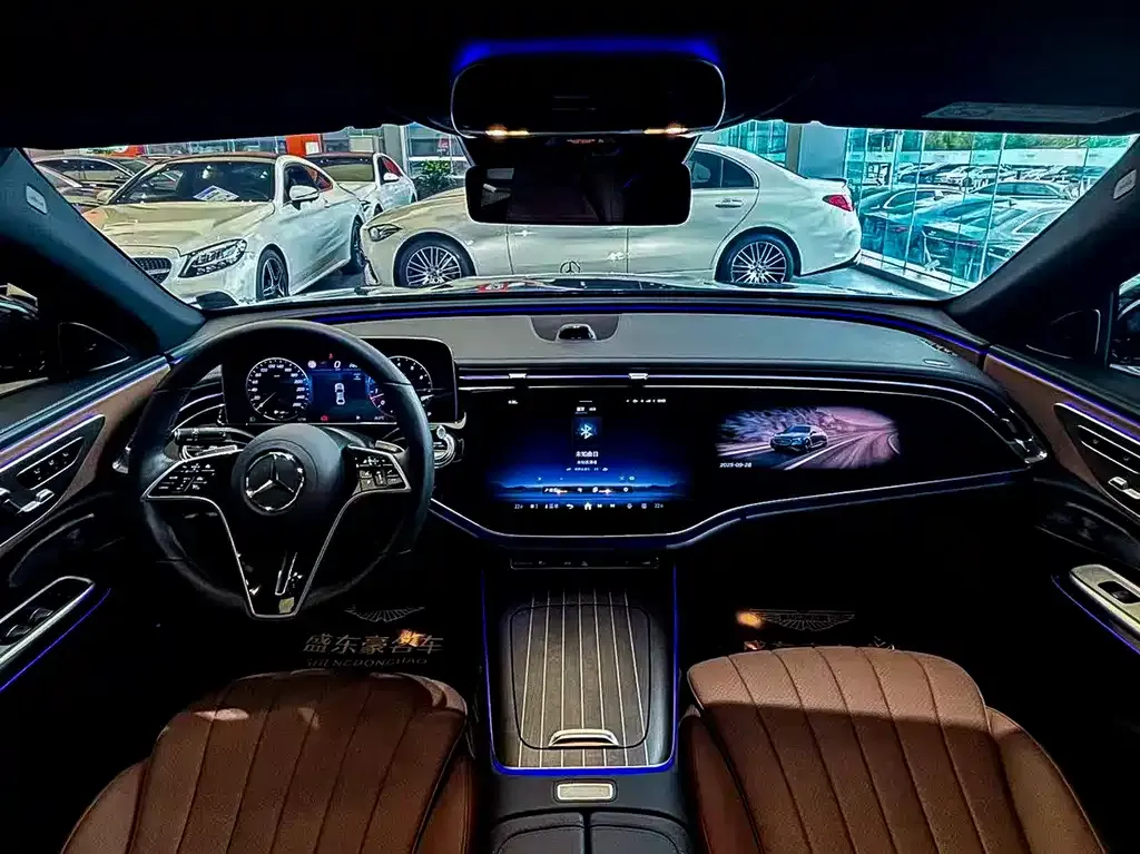Mercedes-Benz E-Class 2024 из CN, фото 7