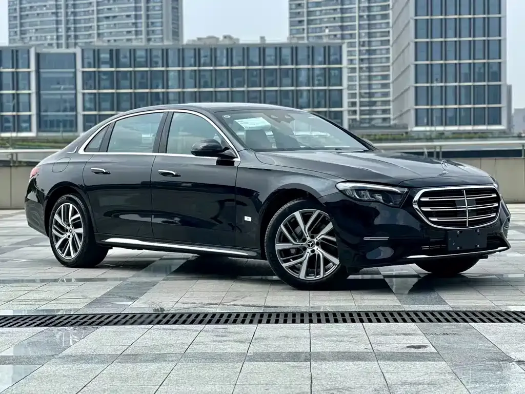 Mercedes-Benz E-Class 2025 из CN, фото 1