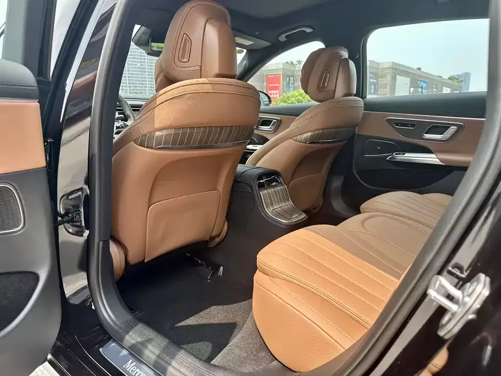 Mercedes-Benz E-Class 2025 из CN, фото 9