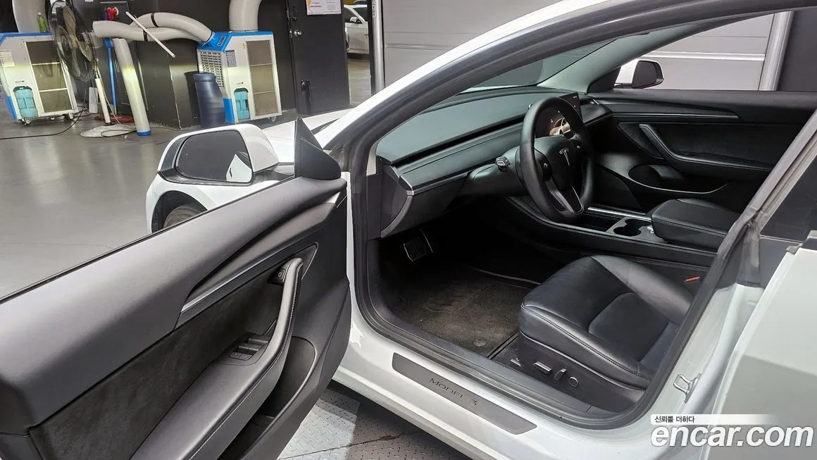 Tesla Model 3 2022 из KR, фото 10