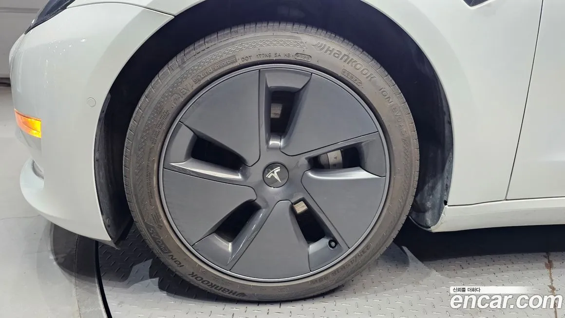 Tesla Model 3 2022 из KR, фото 5