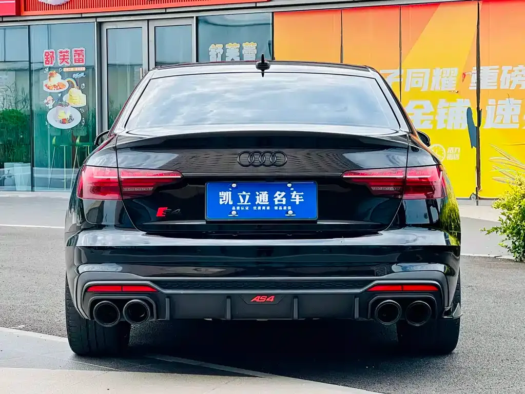Audi S4 2023 из CN, фото 5
