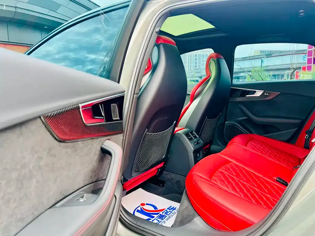 Audi S4 2023 из CN, фото 7