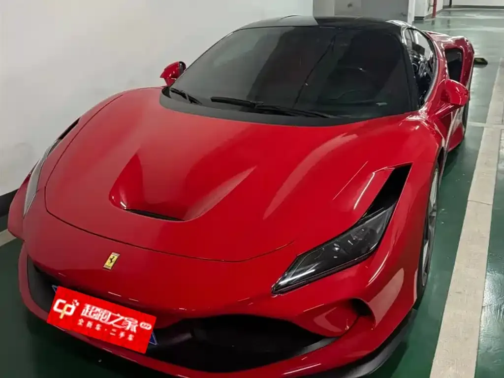 Ferrari F8 — фото 1