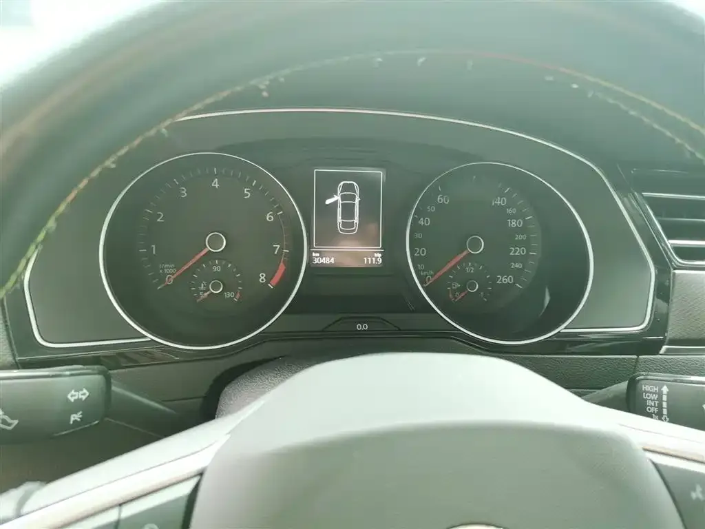 Volkswagen Magotan 2023 из CN, фото 3