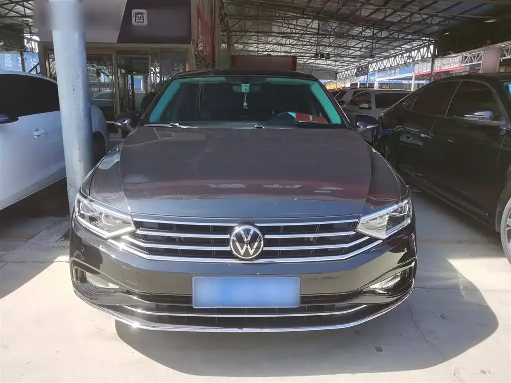 Volkswagen Magotan 2023 из CN, фото 6