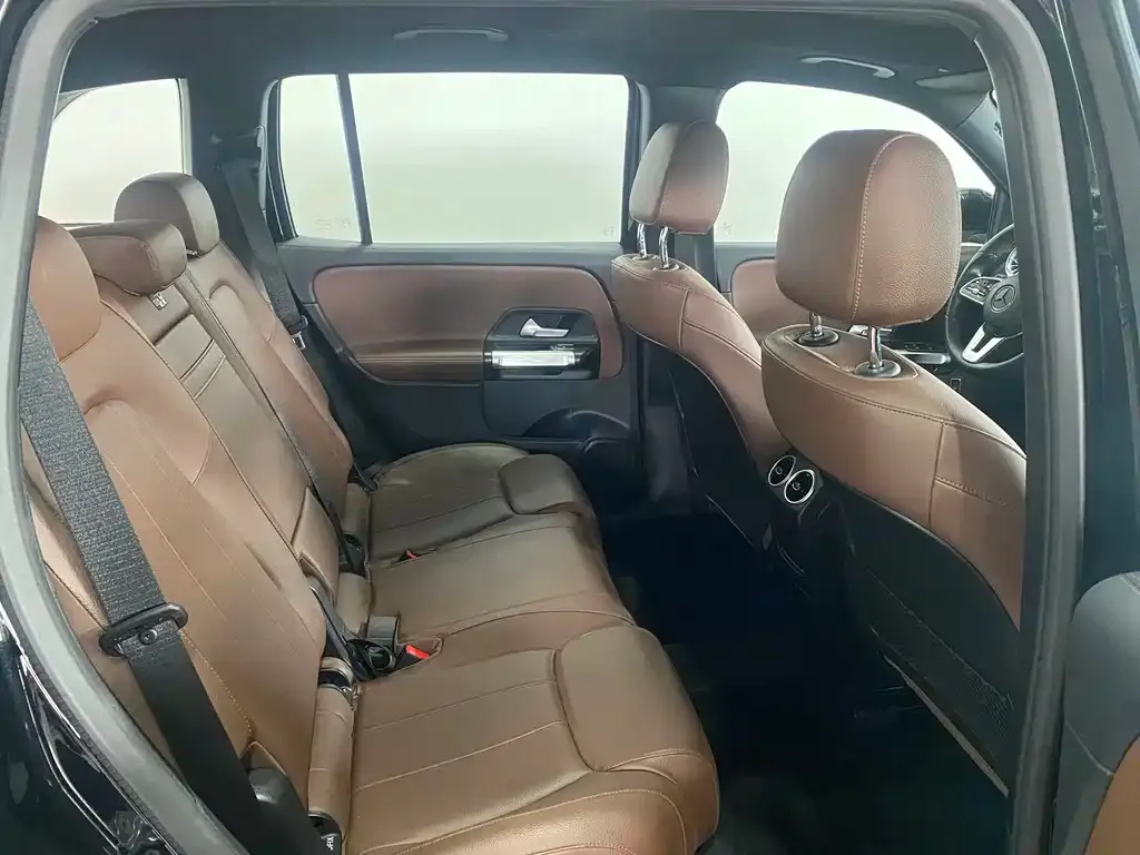 Mercedes-Benz GLB 2023 из CN, фото 6