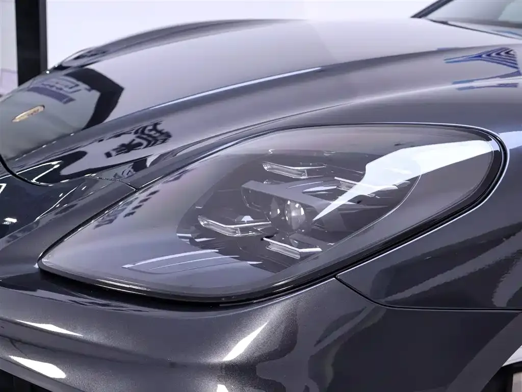 Porsche Panamera 2025 из CN, фото 4