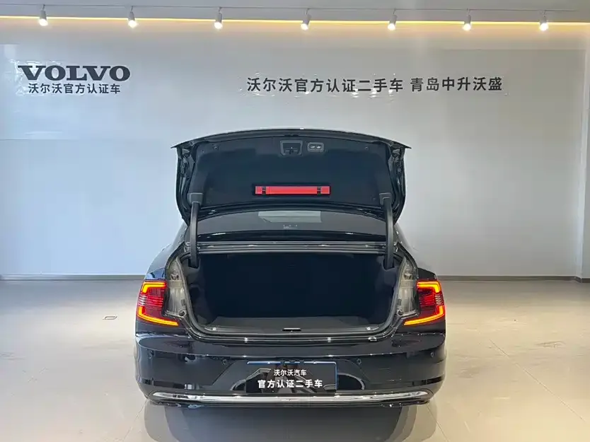 Volvo S90 — фото 7