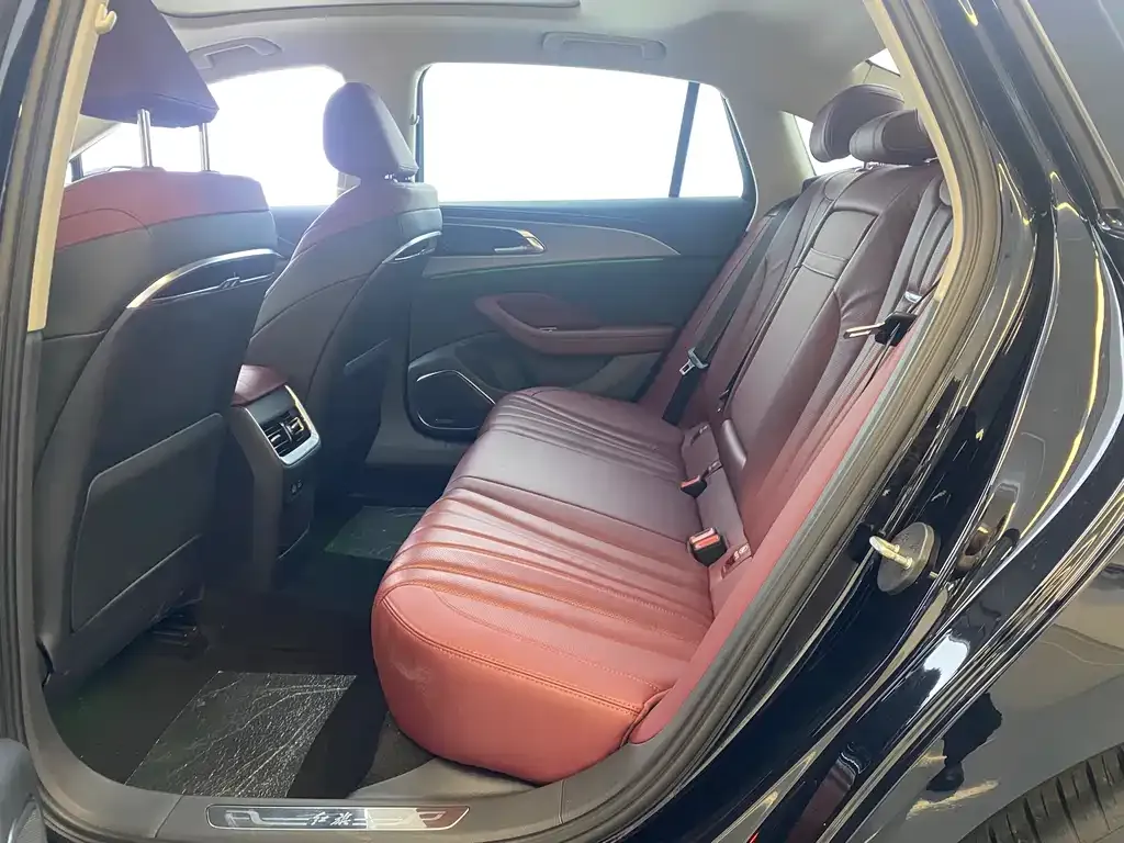 Hongqi H5 2024 из CN, фото 7