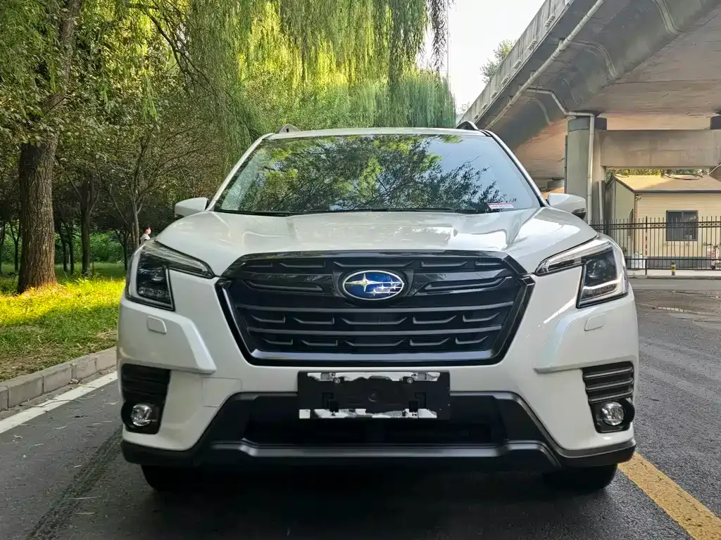 Subaru Forester 2025 из CN, фото 2