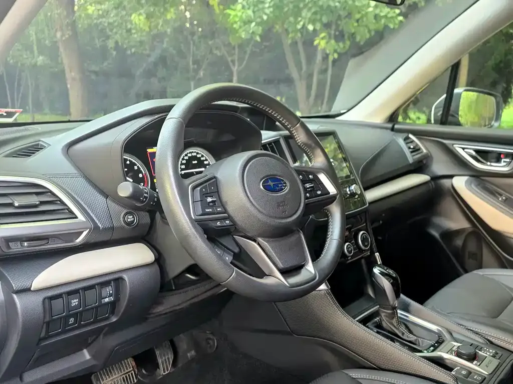 Subaru Forester 2025 из CN, фото 9
