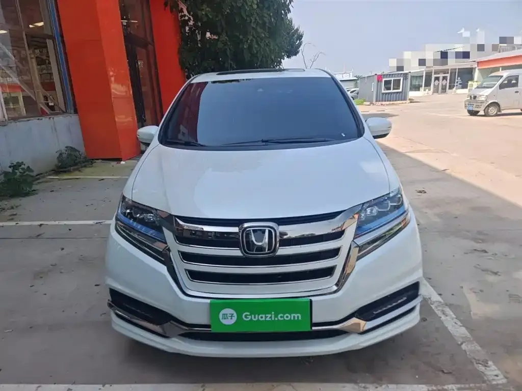 Honda Elysion 2021 из CN, фото 3