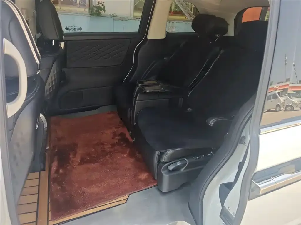 Honda Elysion 2021 из CN, фото 8