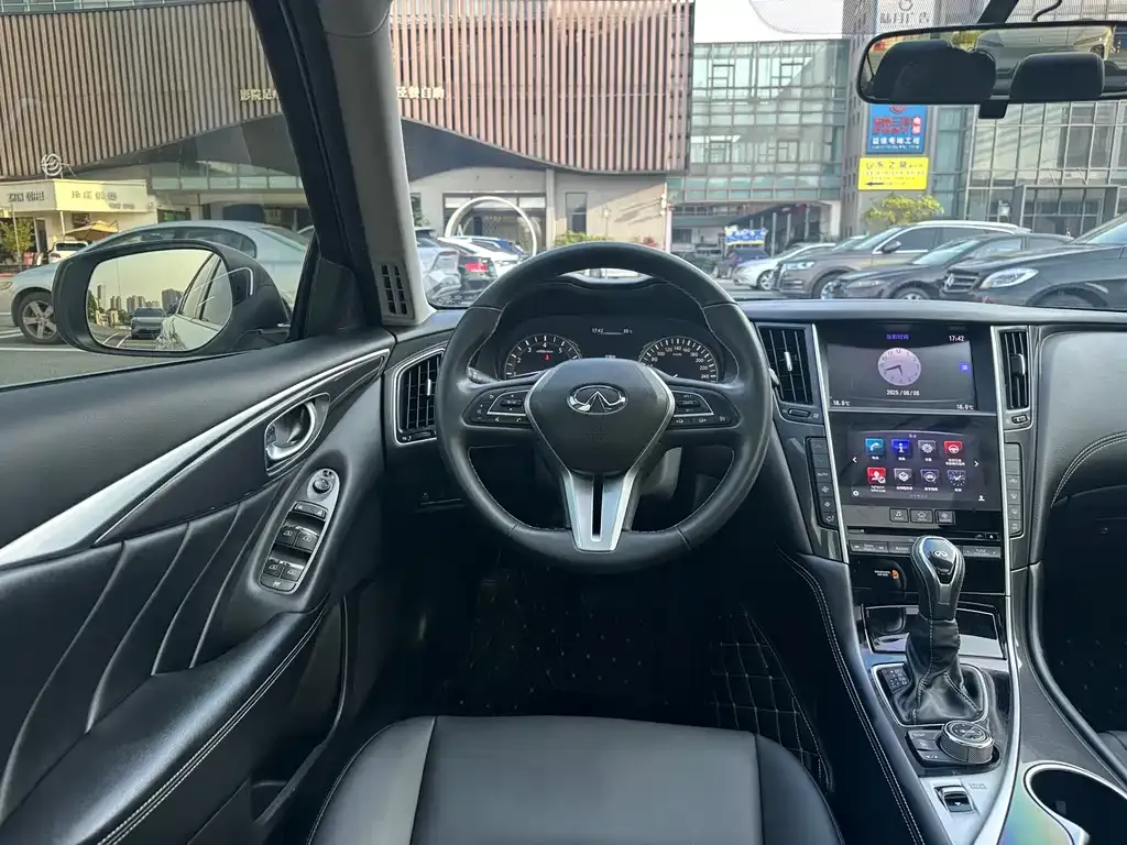 Infiniti Q50L 2021 из CN, фото 6
