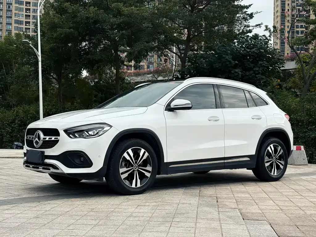 Mercedes-Benz GLA 2023 из CN, фото 1