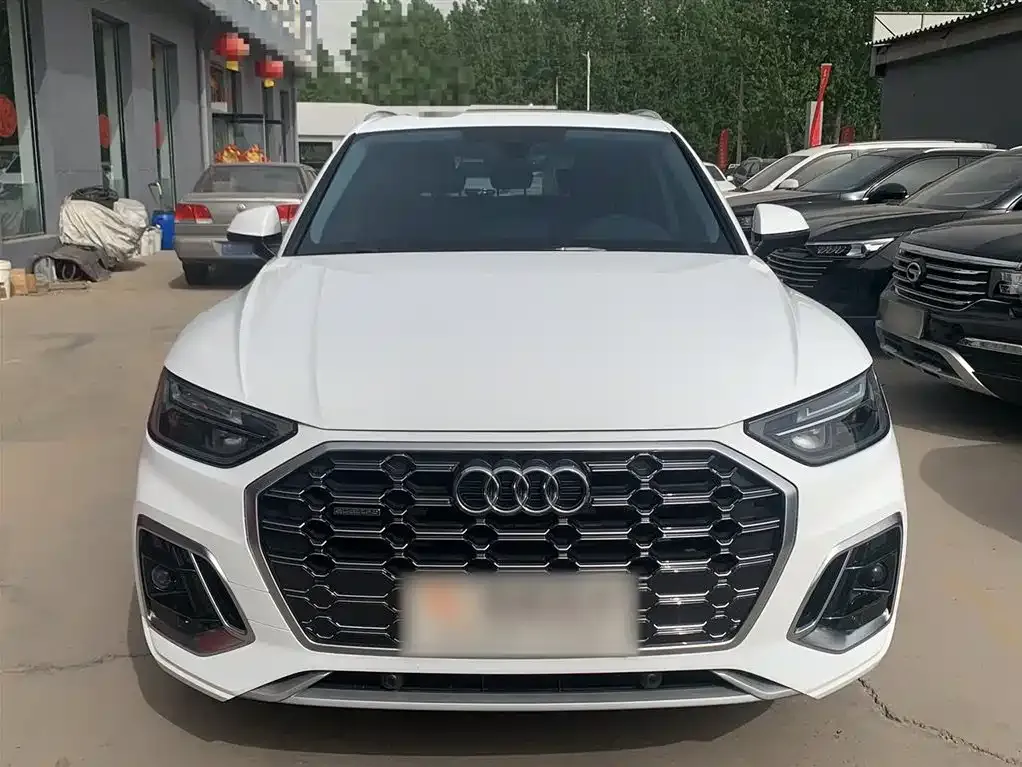 Audi Q5L 2022 из CN, фото 5