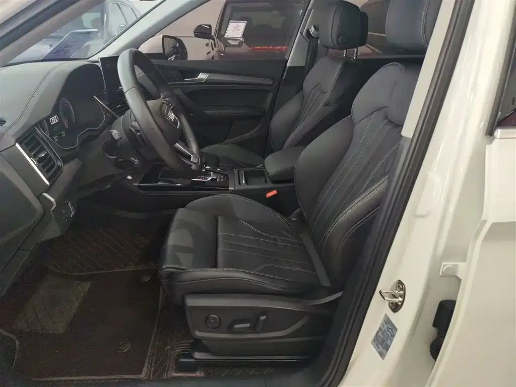 Audi Q5L 2022 из CN, фото 9