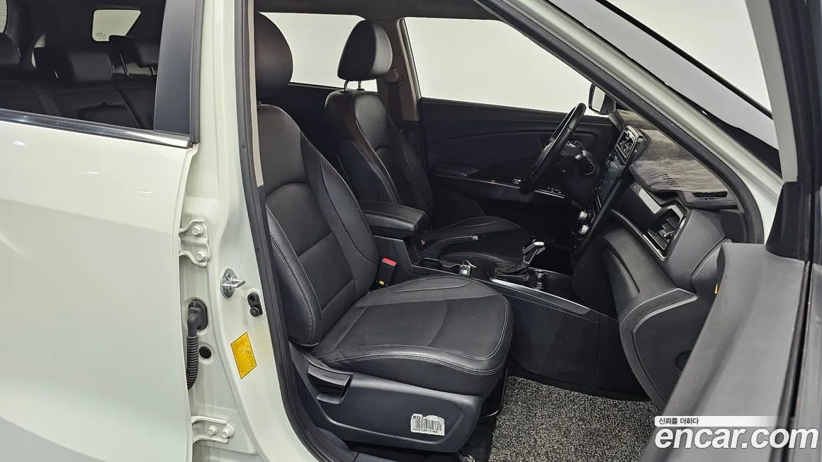 KG Mobility (Ssangyong) TIBOLI 2022 из KR, фото 10
