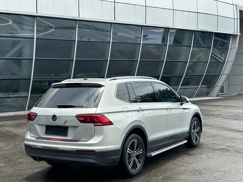 Volkswagen Tiguan L 2021 из CN, фото 9