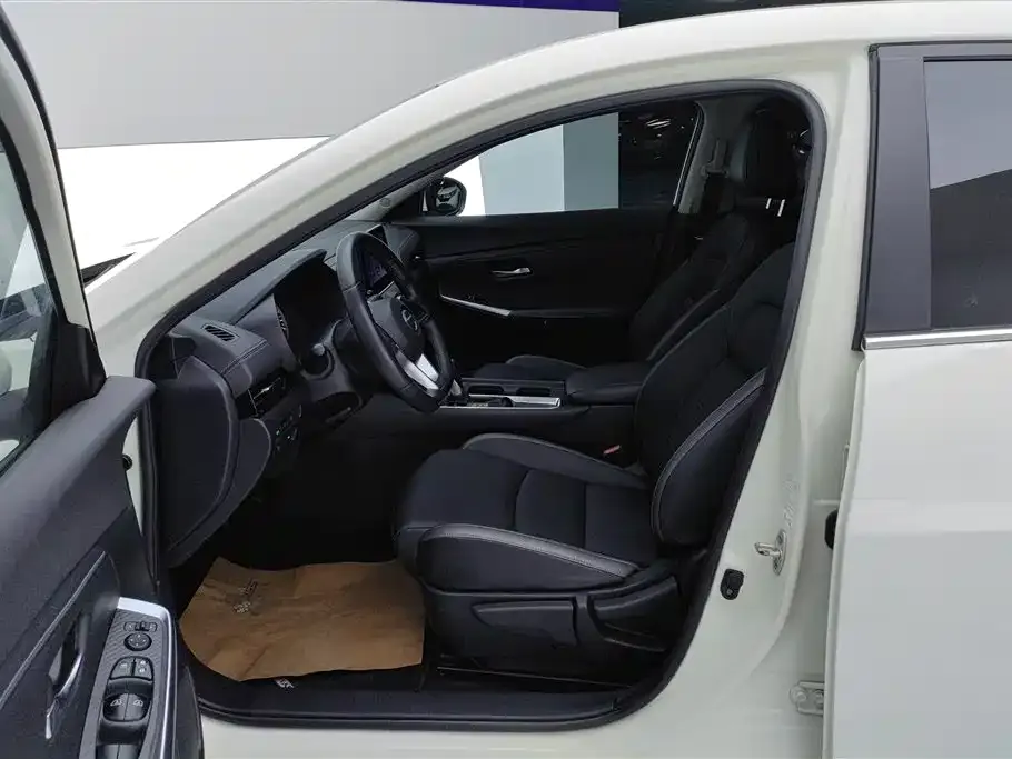 Nissan Sylphy 2021 из CN, фото 9