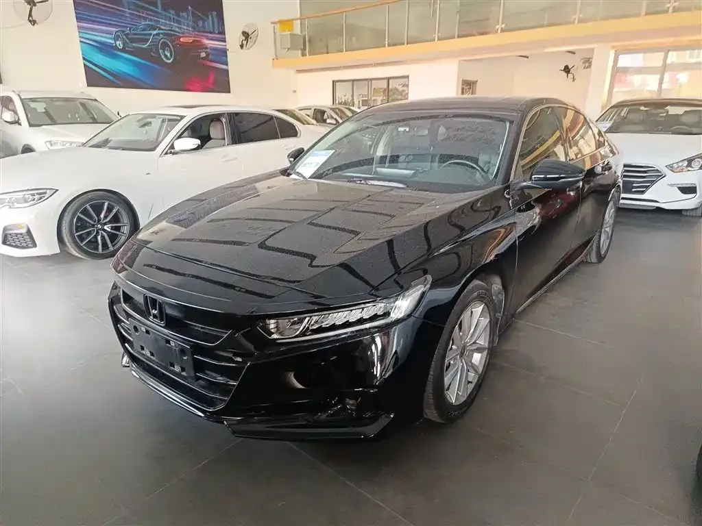Honda Accord 2023 из CN, фото 2
