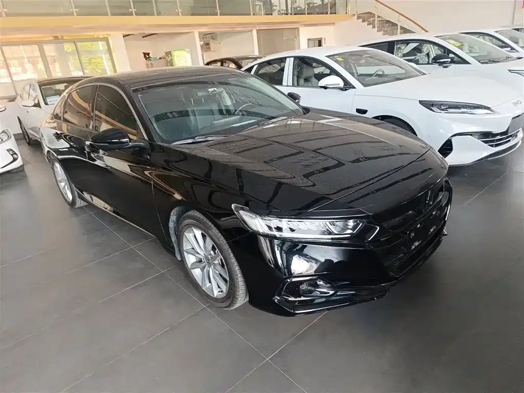 Honda Accord 2023 из CN, фото 4