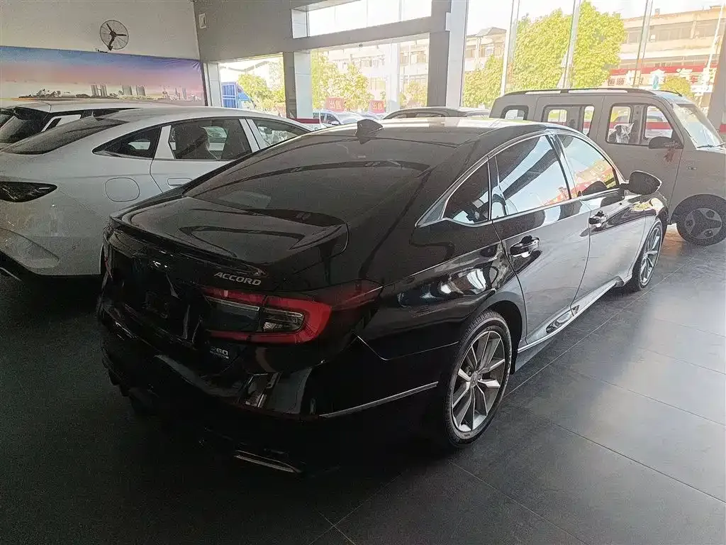 Honda Accord 2023 из CN, фото 7