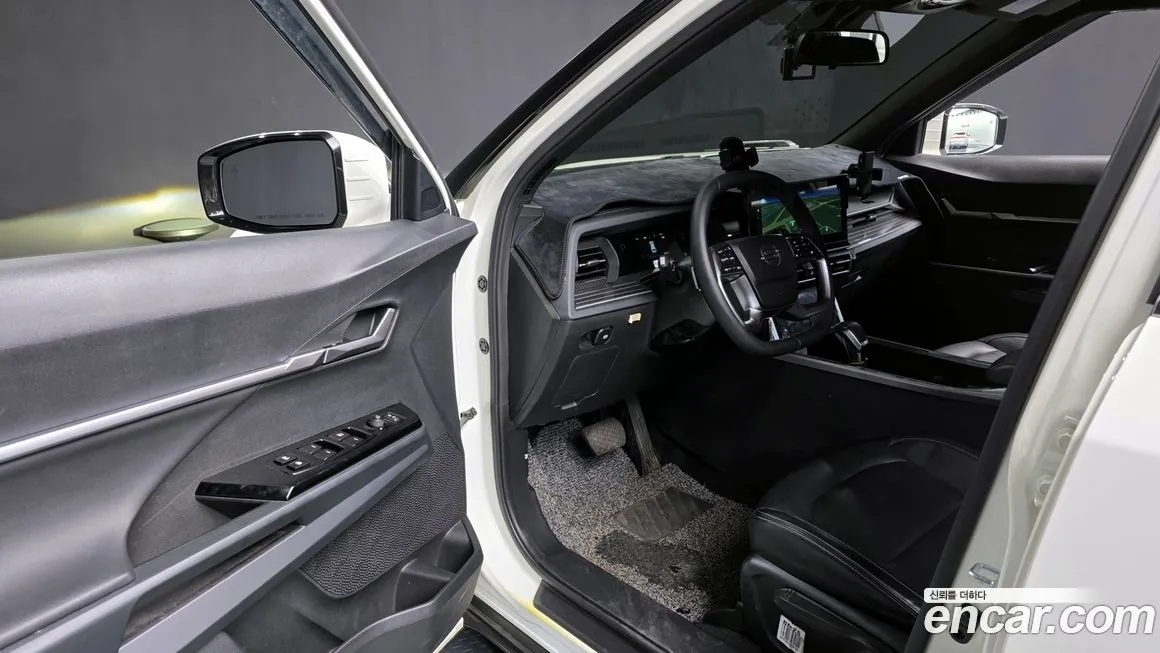 KG Mobility (Ssangyong) Torres — фото 10