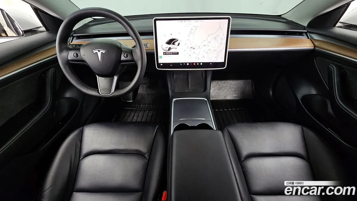 Tesla Model 3 — фото 7