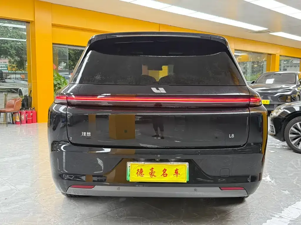 Li Auto L8 2023 из CN, фото 4