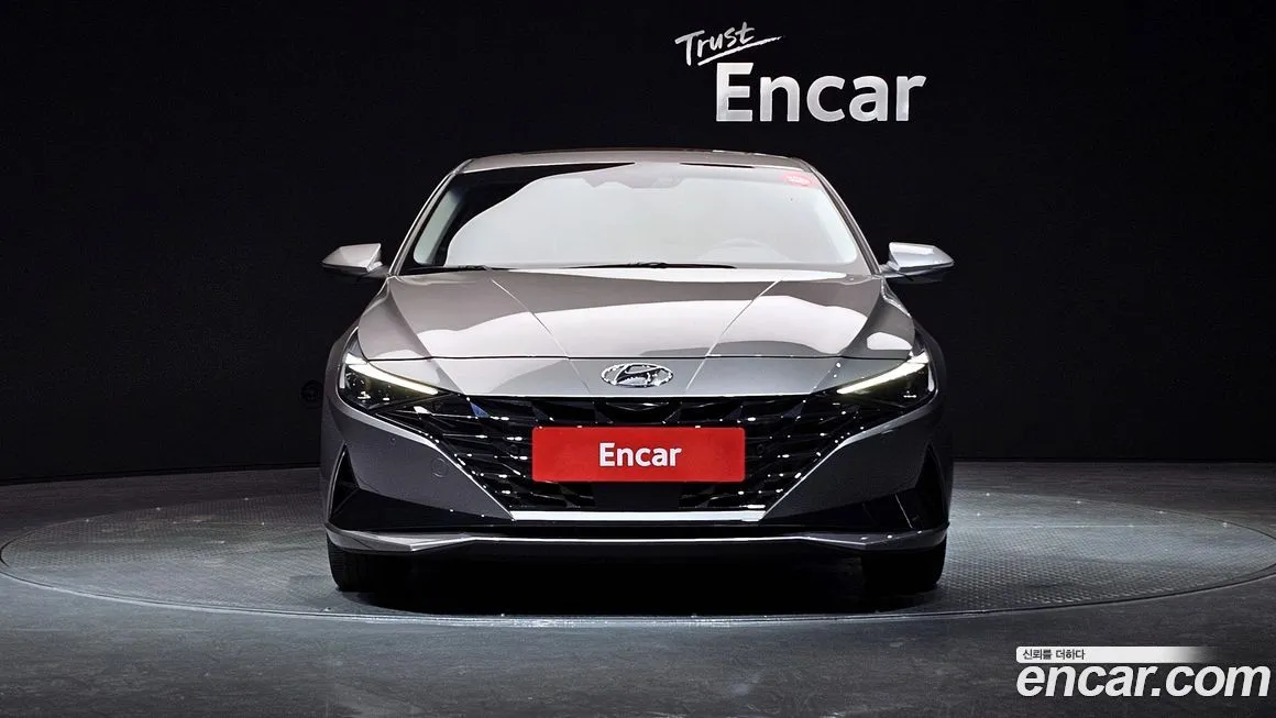 Hyundai AVANTE — фото 3