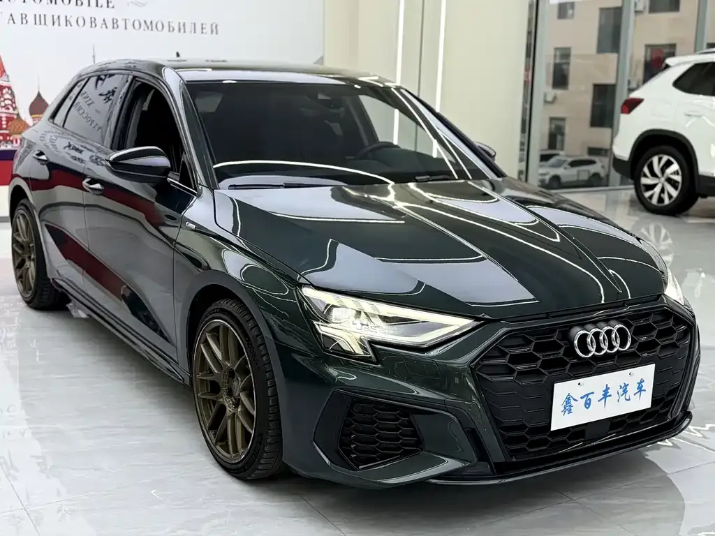 Audi A3 2022 из CN, фото 3