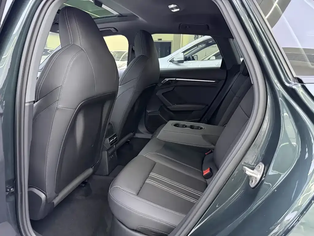 Audi A3 2022 из CN, фото 7