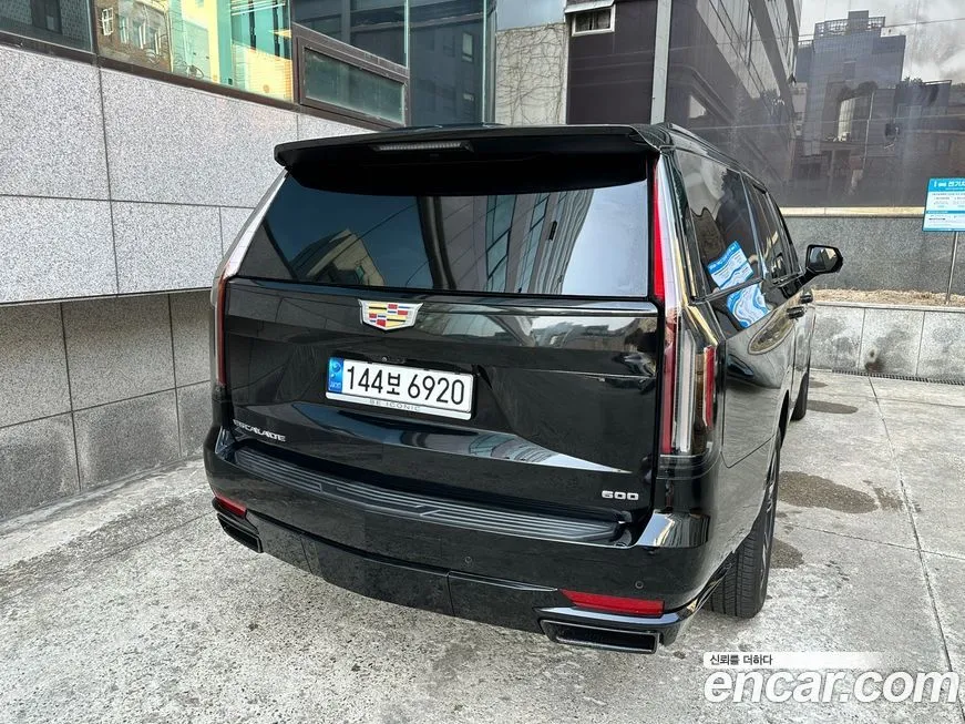 Cadillac Escalade 2023 из KR, фото 4