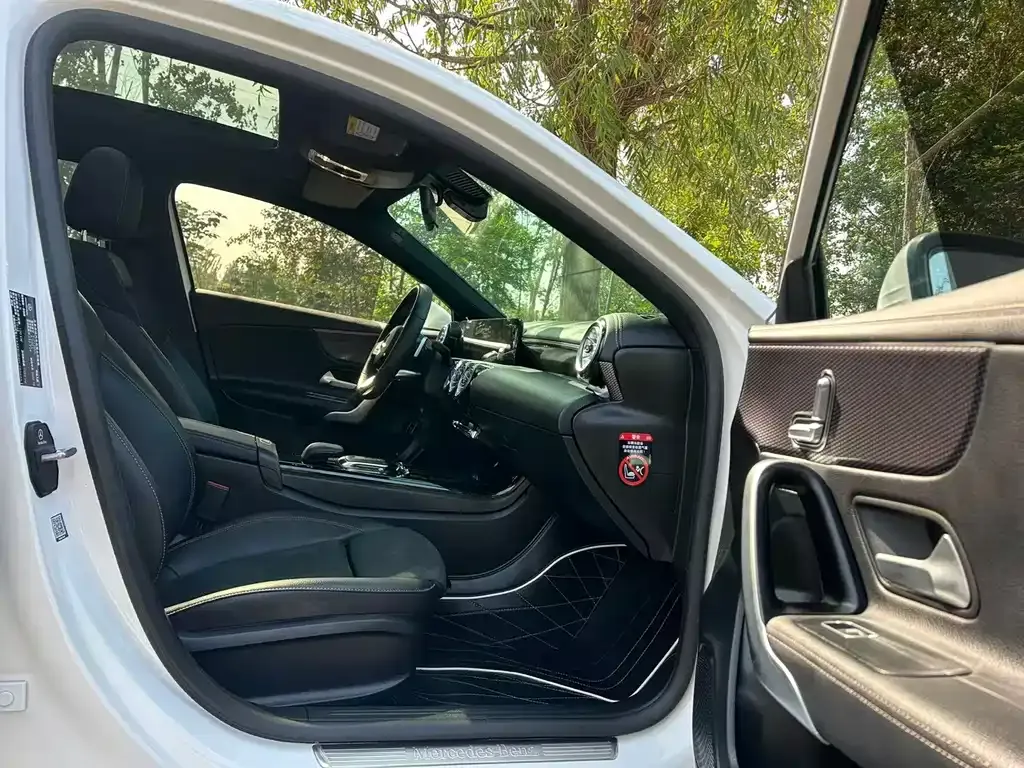Mercedes-Benz A-Class 2022 из CN, фото 8