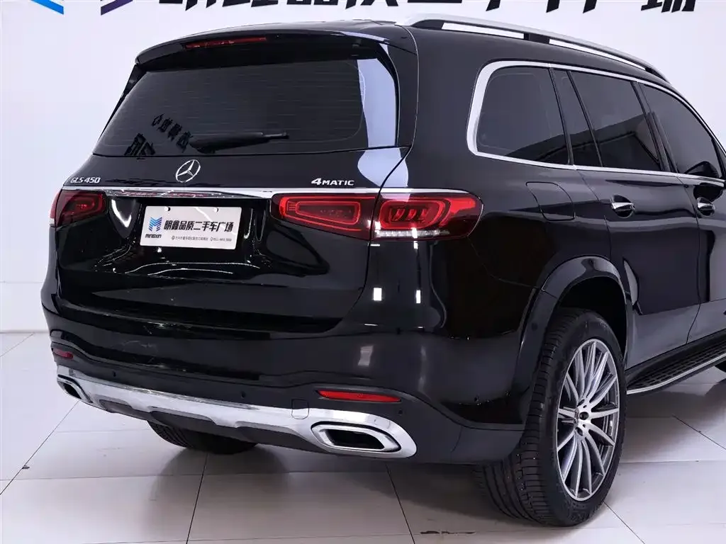 Mercedes-Benz GLS — фото 8