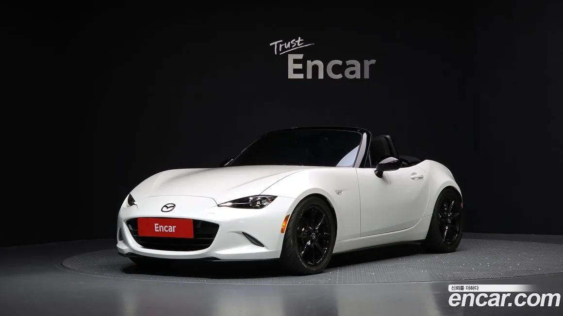 Mazda MX-5 Miata