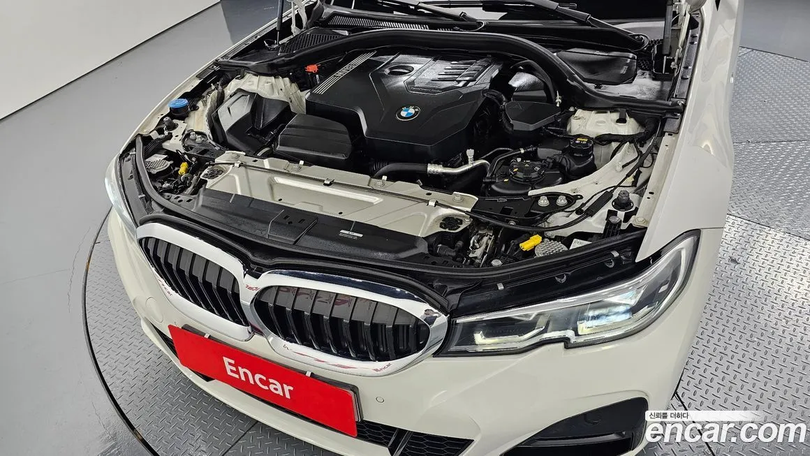 BMW 3-Series 2022 из KR, фото 6
