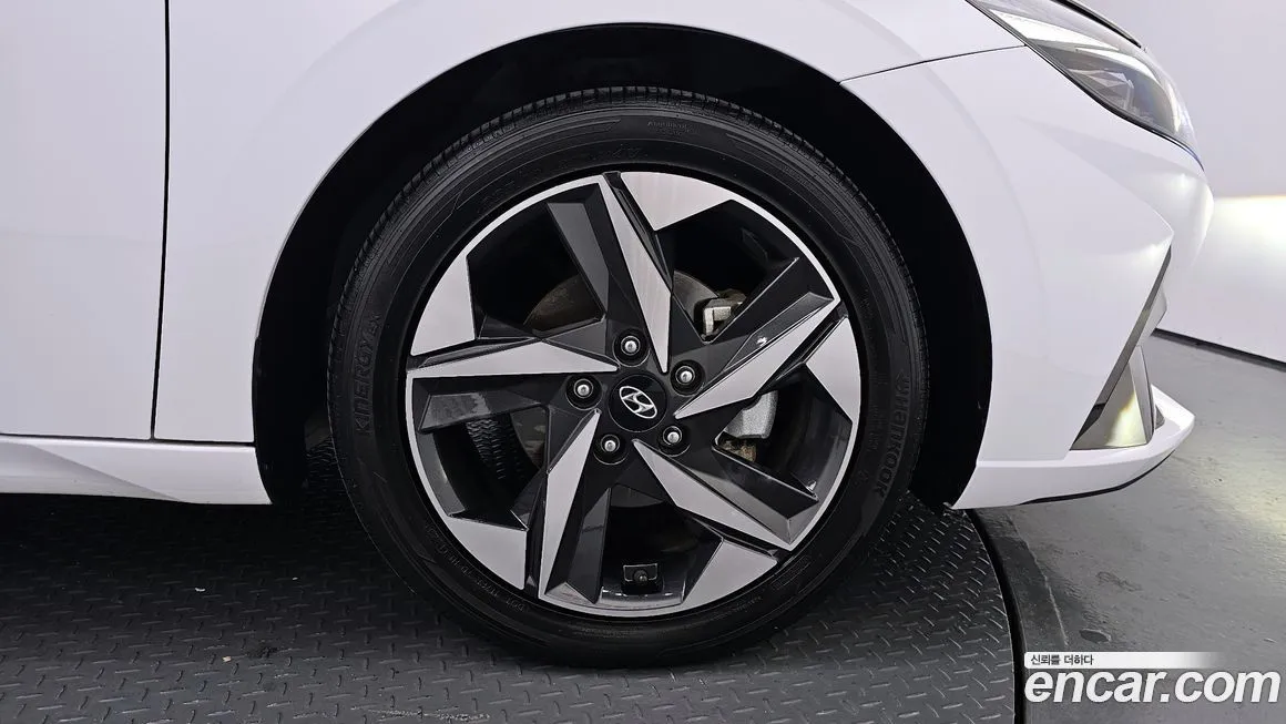 Hyundai AVANTE 2021 из KR, фото 5