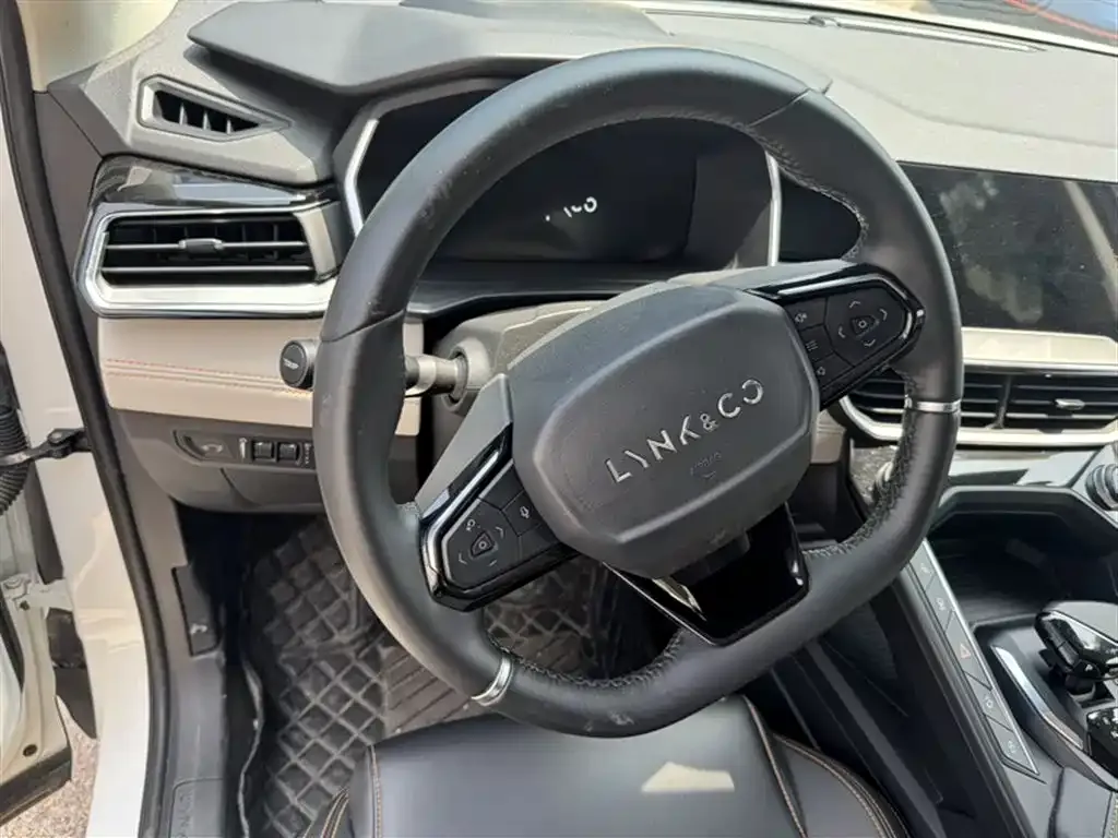 Lynk & Co 06 EM-P 2022 из CN, фото 9