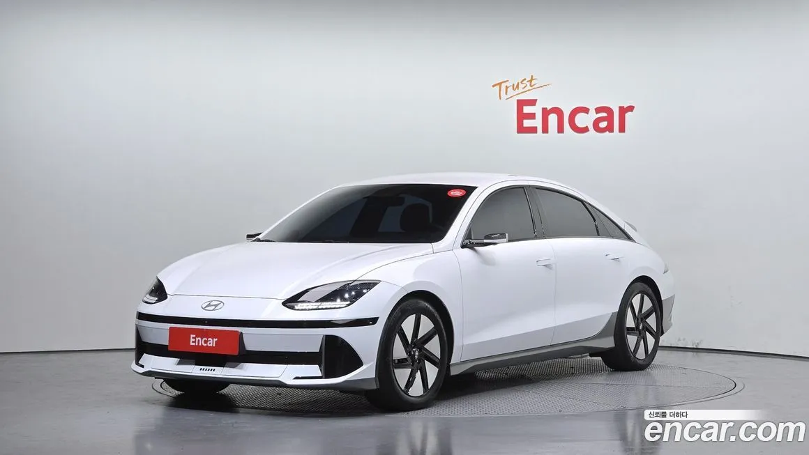 Hyundai Ioniq6 — фото 1