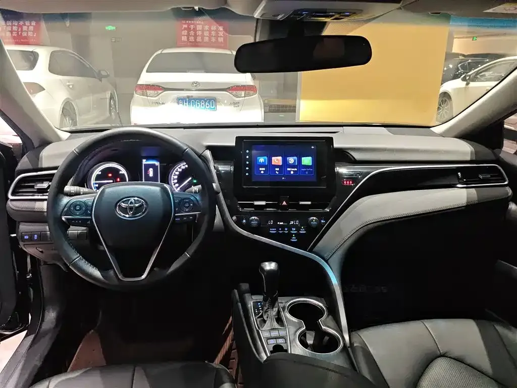Toyota Camry 2023 из CN, фото 10