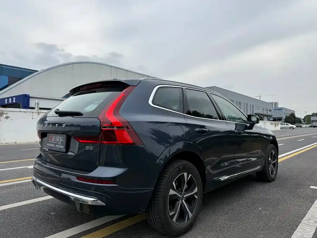 Volvo XC60 2025 из CN, фото 8