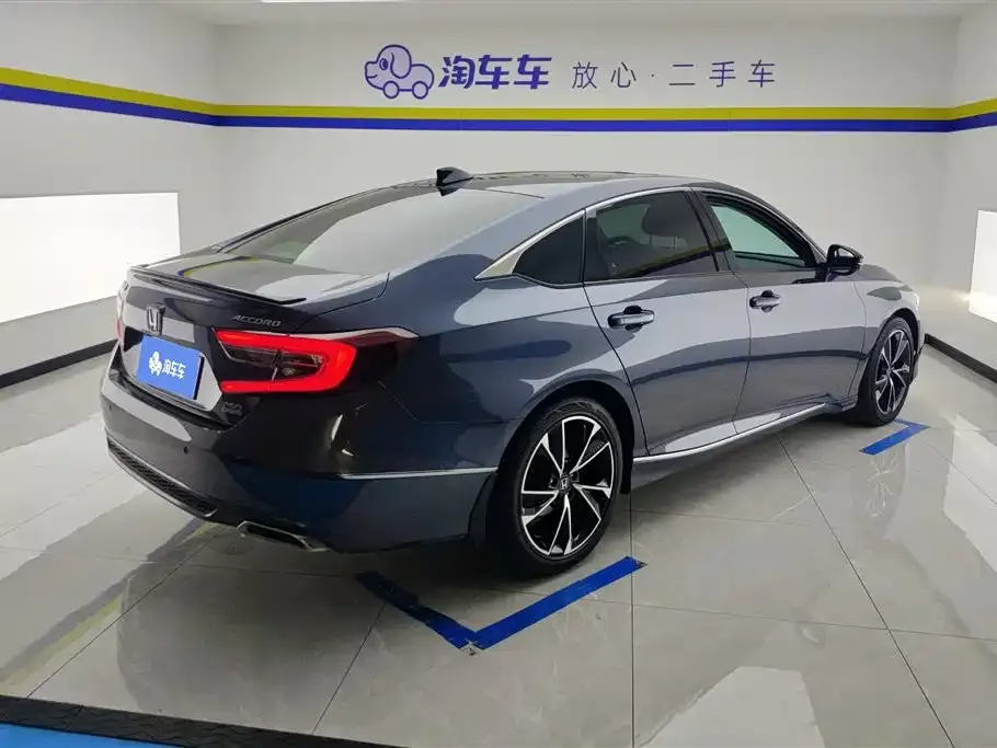 Honda Accord 2023 из CN, фото 3