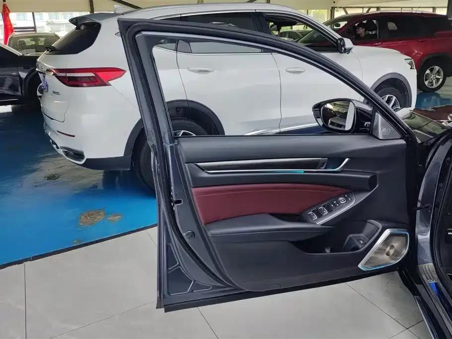 Honda Accord 2023 из CN, фото 7